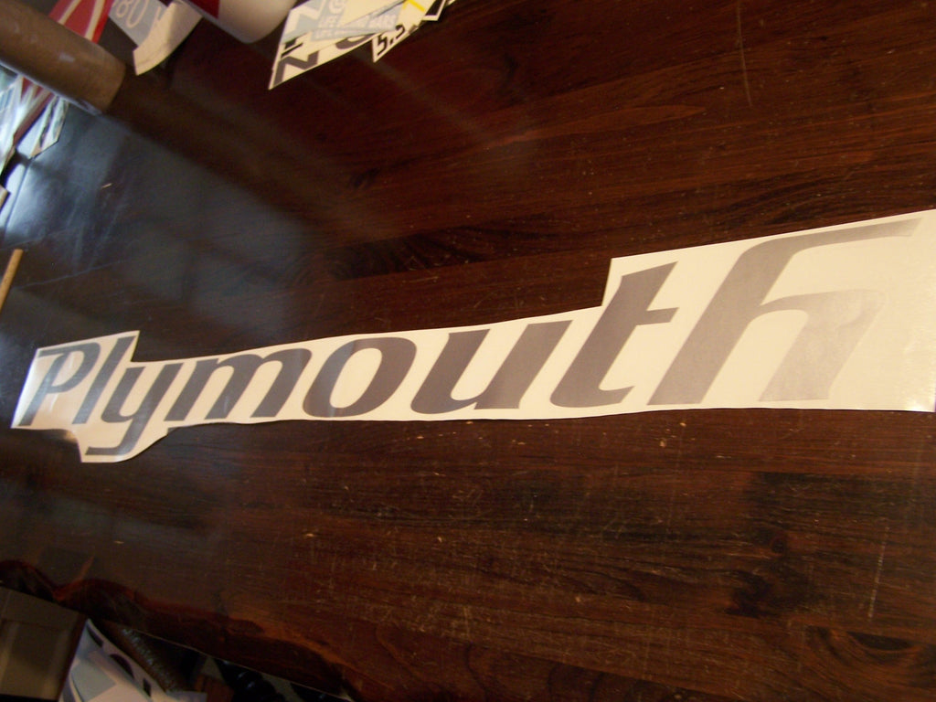 PLYMOUTH WINDSHIELD WINDOW VINYL DECAL STICKER CHOOSE COLOR & SIZE