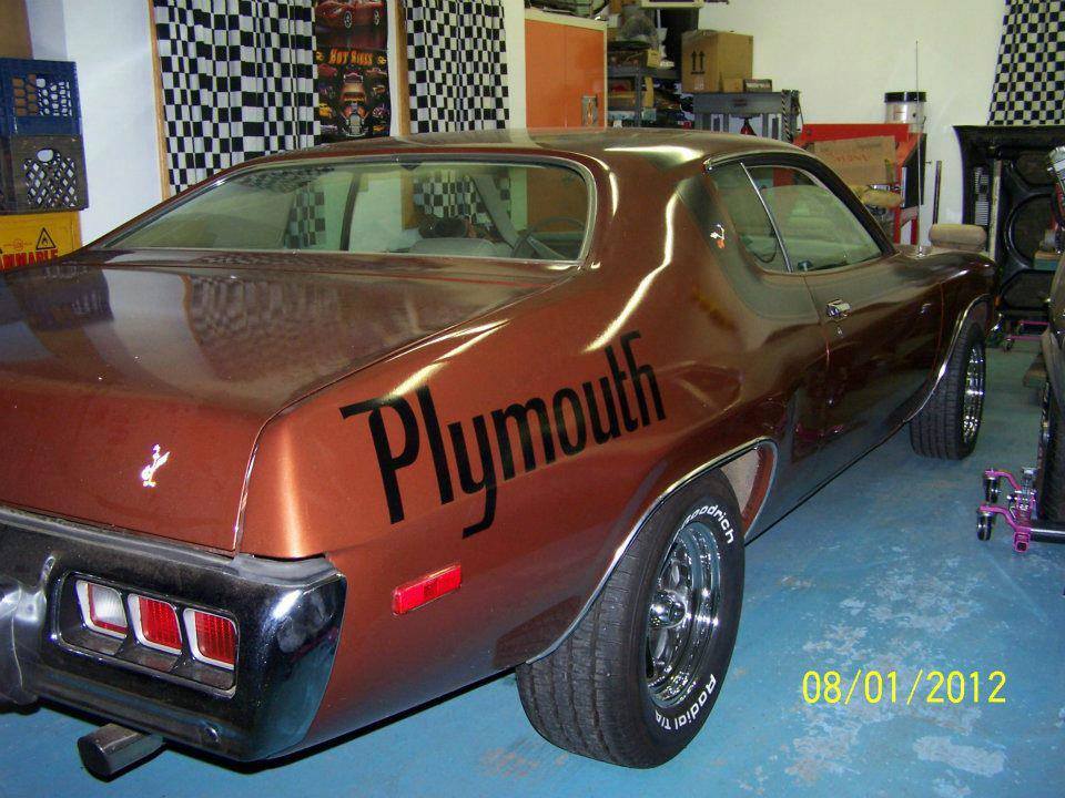 PLYMOUTH QUARTER PANEL DECALS SUPERBIRD SET