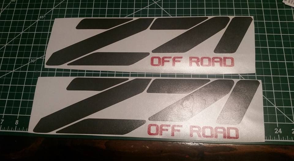 Z71 OFF ROAD BEDSIDE / WINDOW STICKER VINYL DECAL CHOOSE COLOR