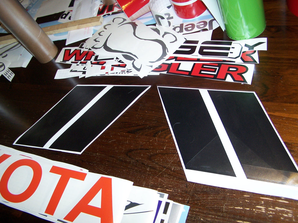 AVENGER / CHRYSLER 200 R/T STRIPES STICKER DECAL CHOOSE COLOR