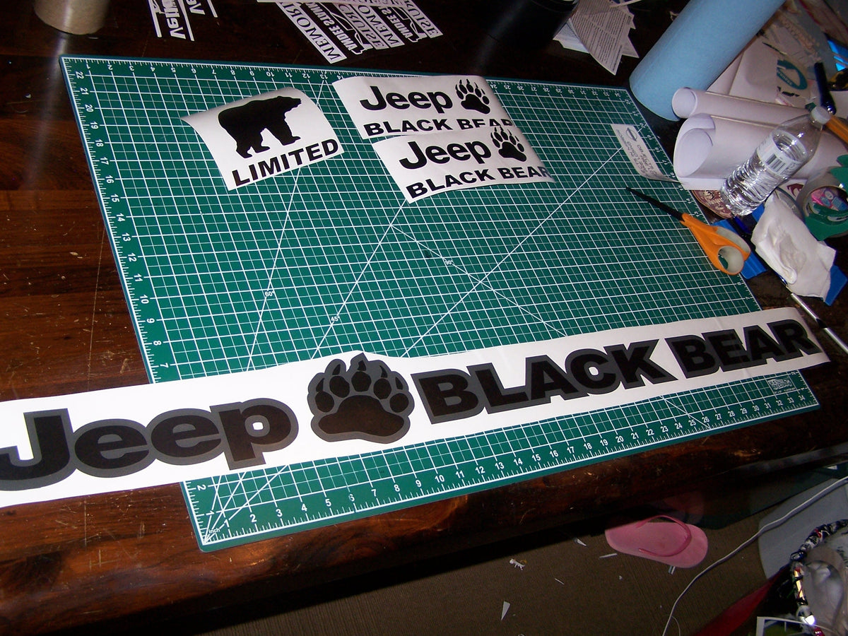 JEEP WRANGLER BLACK BEAR JK UNLIMITED VINYL DECAL WINDSHIELD