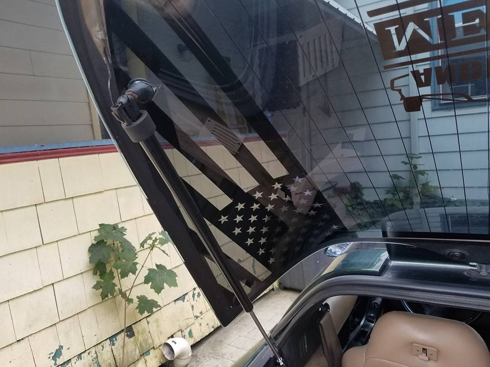 CORVETTE C4 REAR HATCH GLASS AMERICAN FLAG VINYL DECAL SET 84-96