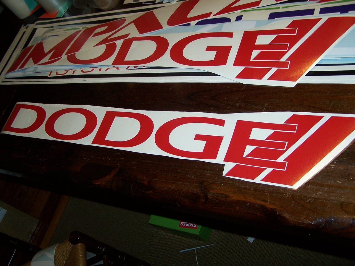 DODGE WINDSHIELD BANNER NEW LOGO CHOOSE COLORS & SIZE