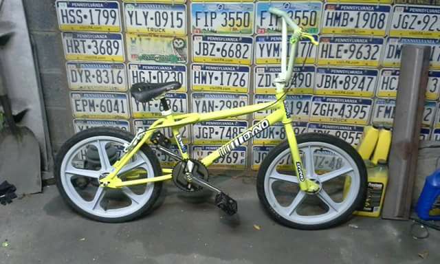 DYNO COMPE DECAL SET 86 87 88 89 VINTAGE BMX WHITE & BLACK