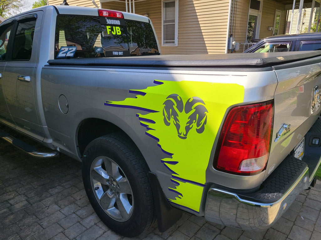 DODGE RAM SHREDDED LOOK BEDSIDE DECALS WITH RAM HEAD & OUTLINE