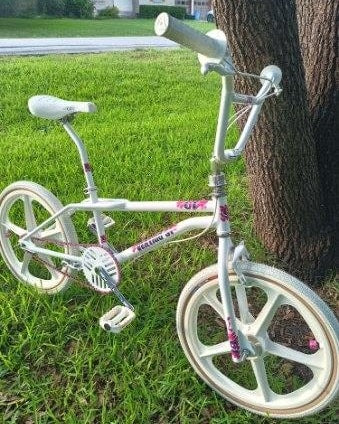 GT VERTIGO ST DECAL SET 1988 VINTAGE BMX HOT PINK/ DARK BLUE/WHITE