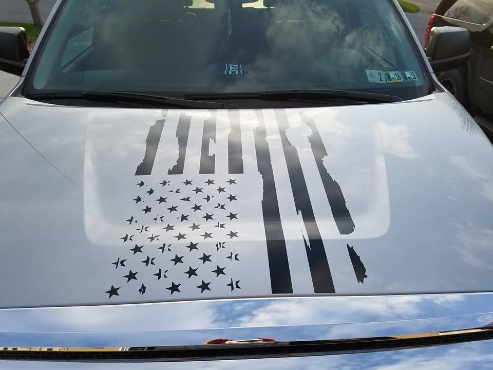 TOYOTA TUNDRA DISTRESSED AMERICAN FLAG VINYL DECAL CHOOSE COLOR