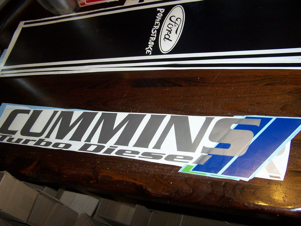 CUMMINS TURBO DIESEL WINDSHIELD DECAL CHOOSE SIZE & 2 COLORS