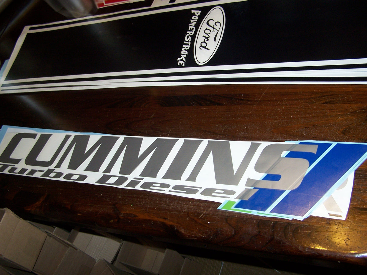 CUMMINS TURBO DIESEL WINDSHIELD DECAL CHOOSE SIZE & 2 COLORS