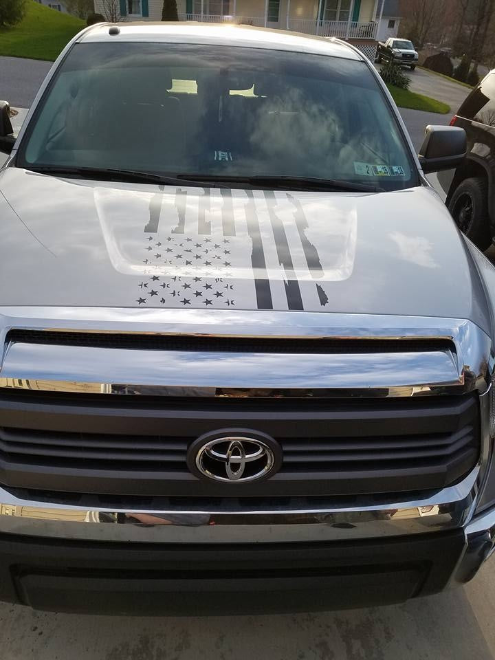 TOYOTA TUNDRA DISTRESSED AMERICAN FLAG VINYL DECAL CHOOSE COLOR