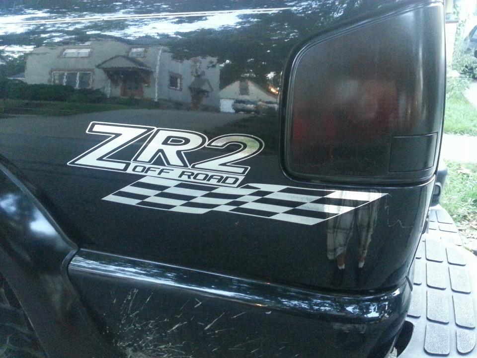 ZR2 OFF ROAD BEDSIDE / WINDOW STICKER VINYL DECAL CHOOSE COLOR
