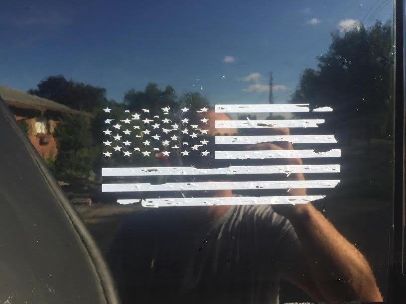 DISTRESSED SMALL AMERICAN FLAG VINYL DECAL STICKER