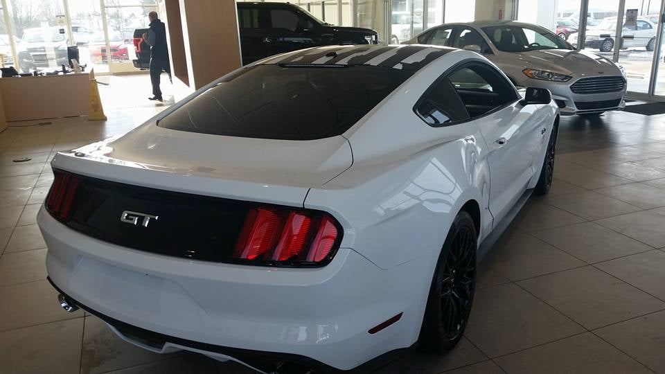 15-25 S550 FORD MUSTANG DISTRESSED AMERICAN FLAG FOR ROOF