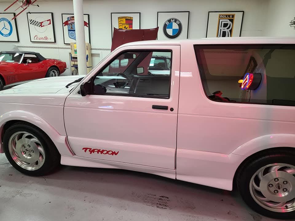 GMC Typhoon decal set complete